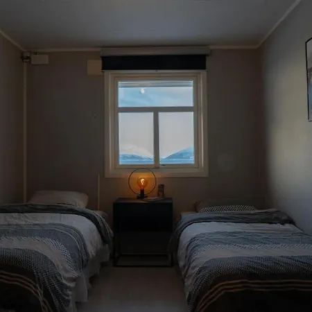 Lyngen Flexible Living - Alpine At The Start Of The Mountain 别墅 Koppangen