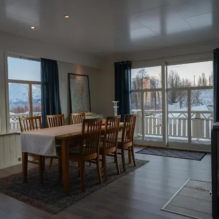 别墅 Lyngen Flexible Living - Alpine At The Start Of The Mountain *